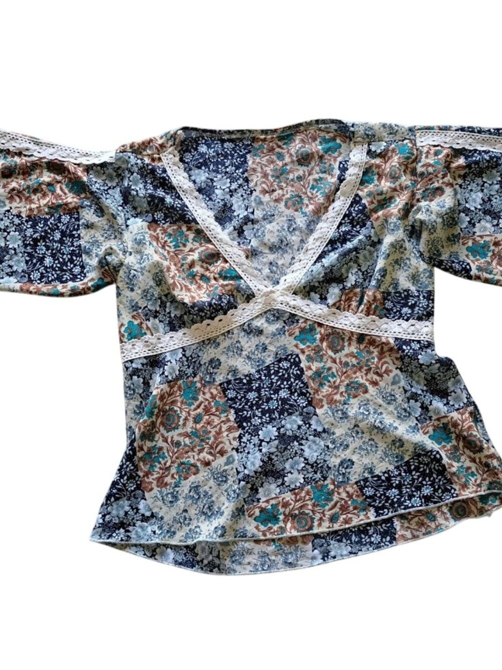 Y2K Babydoll Boho Floral Patchwork Bell Sleeve Top Lace  V-neck Womens  M
